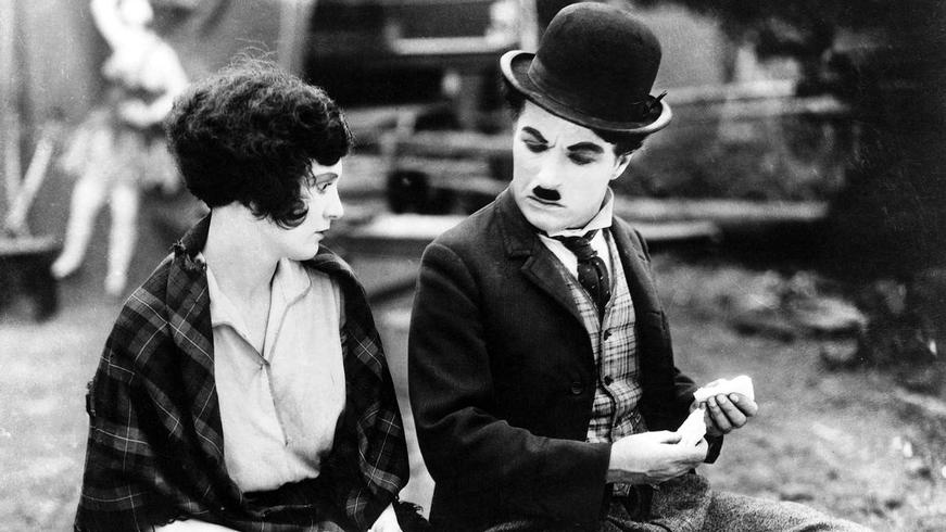 Merna Kennedy, Charles Chaplin